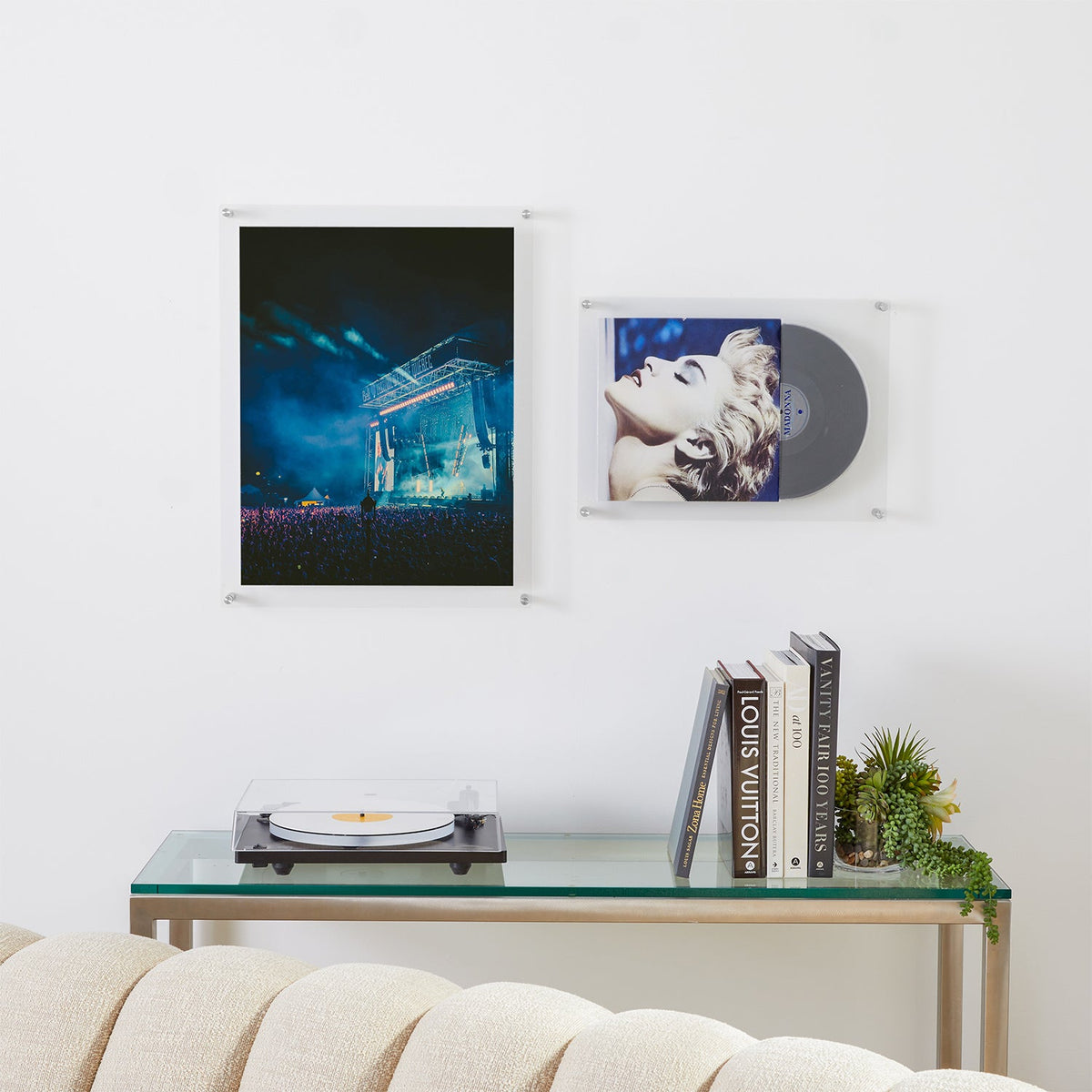 Modern UV-Grade Acrylic Floating Wall Frame